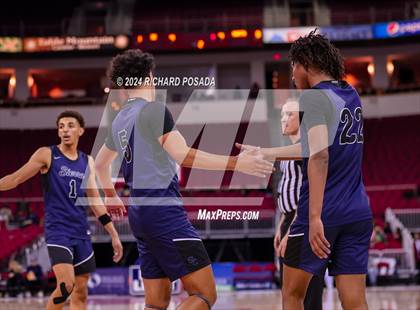 Thumbnail 3 in Sierra Canyon vs. Clovis North photogallery.