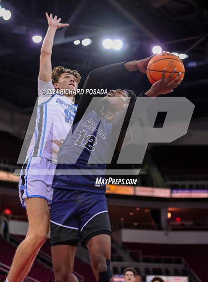 Thumbnail 3 in Sierra Canyon vs. Clovis North photogallery.