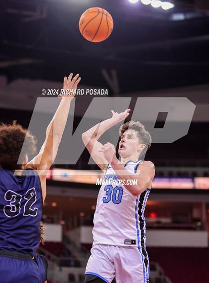 Thumbnail 3 in Sierra Canyon vs. Clovis North photogallery.