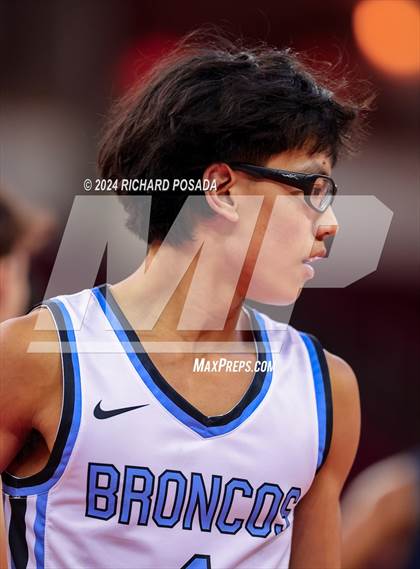 Thumbnail 3 in Sierra Canyon vs. Clovis North photogallery.