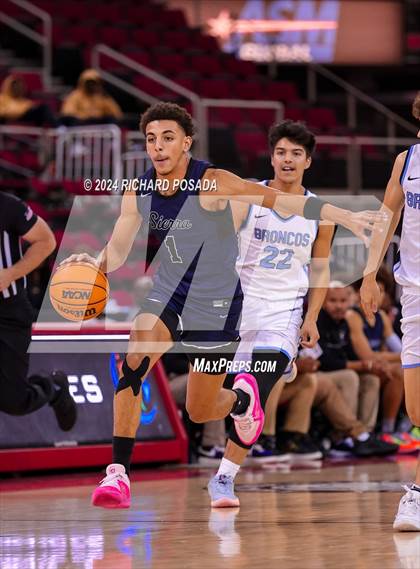 Thumbnail 1 in Sierra Canyon vs. Clovis North photogallery.