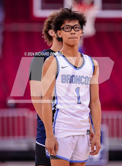 Thumbnail 2 in Sierra Canyon vs. Clovis North photogallery.
