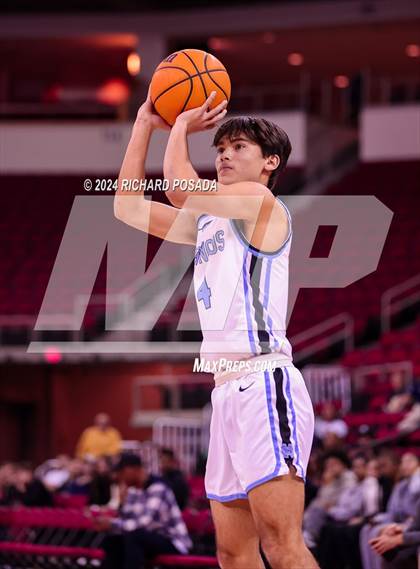 Thumbnail 1 in Sierra Canyon vs. Clovis North photogallery.