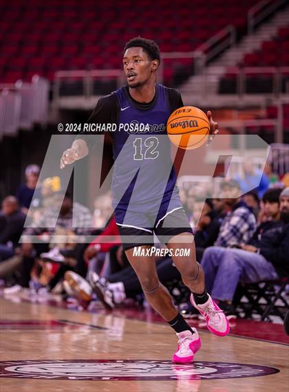 Thumbnail 2 in Sierra Canyon vs. Clovis North photogallery.