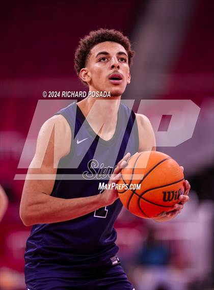 Thumbnail 2 in Sierra Canyon vs. Clovis North photogallery.