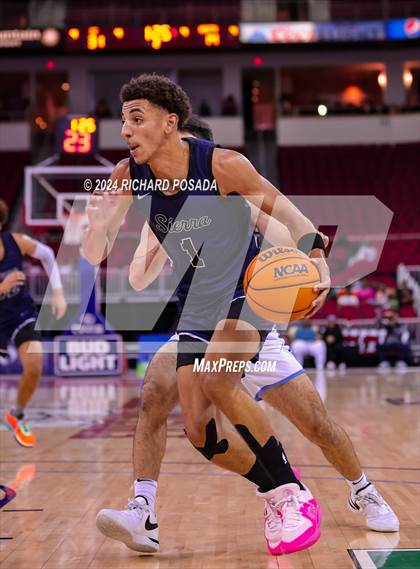 Thumbnail 1 in Sierra Canyon vs. Clovis North photogallery.