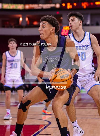 Thumbnail 1 in Sierra Canyon vs. Clovis North photogallery.