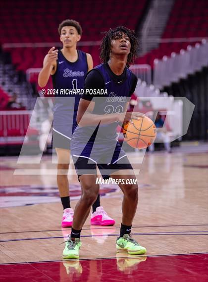 Thumbnail 1 in Sierra Canyon vs. Clovis North photogallery.