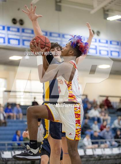 Thumbnail 3 in Howard Tech vs Webb School photogallery.