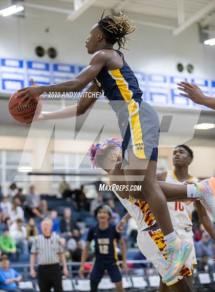 Thumbnail 1 in Howard Tech vs Webb School photogallery.
