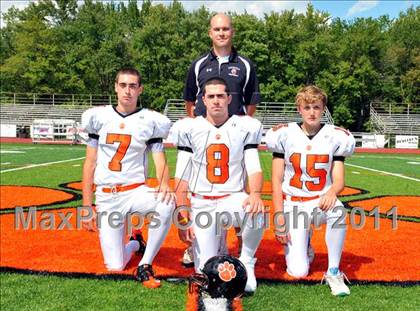 Thumbnail 3 in Ridgefield Football Team & Indivdual Photos photogallery.