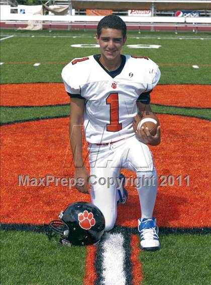 Thumbnail 1 in Ridgefield Football Team & Indivdual Photos photogallery.
