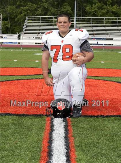 Thumbnail 2 in Ridgefield Football Team & Indivdual Photos photogallery.