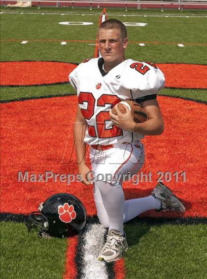 Thumbnail 1 in Ridgefield Football Team & Indivdual Photos photogallery.