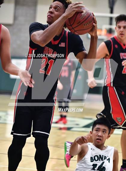 Thumbnail 1 in Ayala vs. Bonita photogallery.