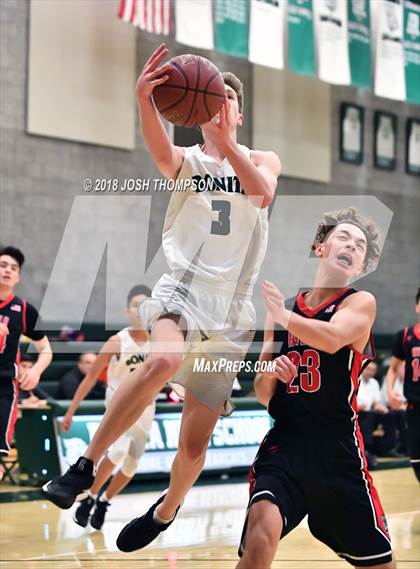 Thumbnail 3 in Ayala vs. Bonita photogallery.