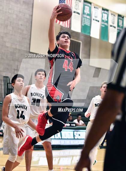 Thumbnail 3 in Ayala vs. Bonita photogallery.