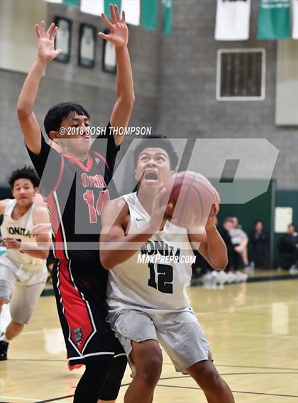 Thumbnail 2 in Ayala vs. Bonita photogallery.