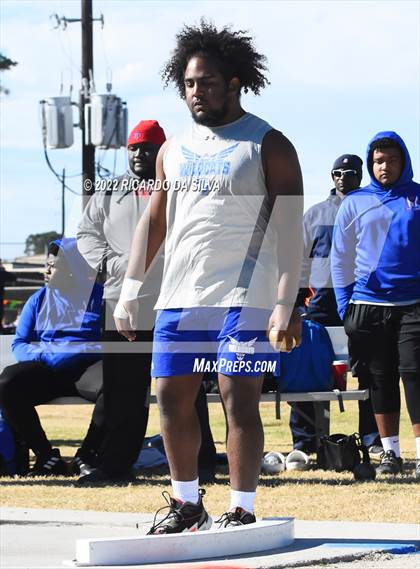 Thumbnail 2 in Sam Mosley Relays (Shot Put) photogallery.