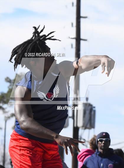 Thumbnail 1 in Sam Mosley Relays (Shot Put) photogallery.