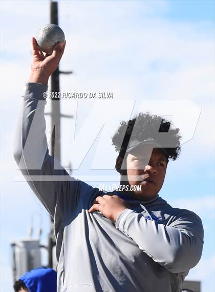 Thumbnail 1 in Sam Mosley Relays (Shot Put) photogallery.