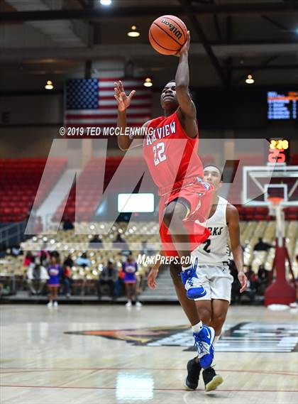 Thumbnail 3 in University vs Parkview (King Cotton Classic) photogallery.