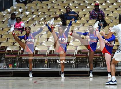 Thumbnail 2 in University vs Parkview (King Cotton Classic) photogallery.