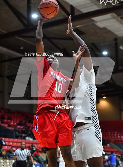 Thumbnail 1 in University vs Parkview (King Cotton Classic) photogallery.