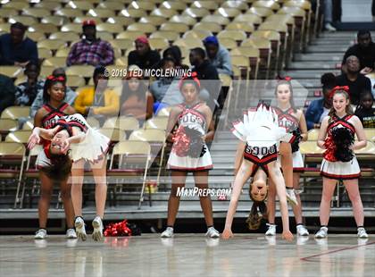 Thumbnail 3 in University vs Parkview (King Cotton Classic) photogallery.