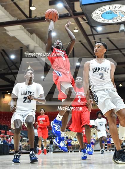 Thumbnail 1 in University vs Parkview (King Cotton Classic) photogallery.