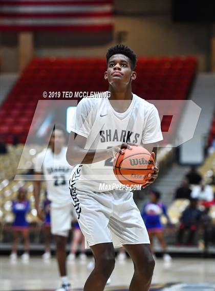 Thumbnail 3 in University vs Parkview (King Cotton Classic) photogallery.