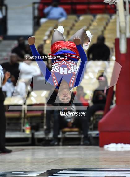 Thumbnail 2 in University vs Parkview (King Cotton Classic) photogallery.