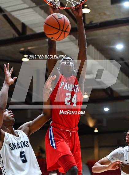 Thumbnail 3 in University vs Parkview (King Cotton Classic) photogallery.