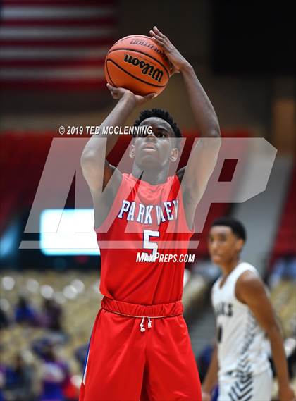 Thumbnail 1 in University vs Parkview (King Cotton Classic) photogallery.