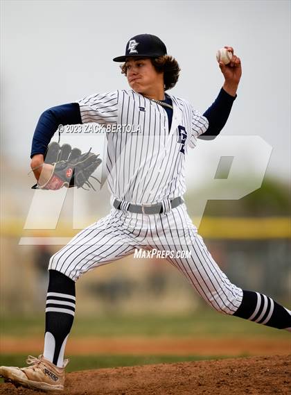 Thumbnail 3 in Duchesne vs. Kanab (UHSAA 2A 2nd Round) photogallery.