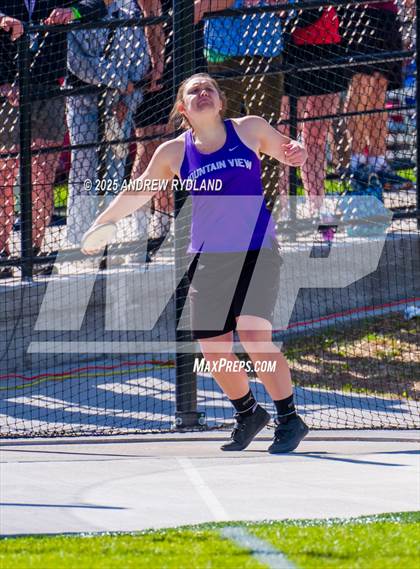 Thumbnail 3 in CHSAA 4A State Championships (Discus Final) photogallery.