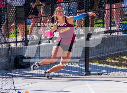 Thumbnail 3 in CHSAA 4A State Championships (Discus Final) photogallery.