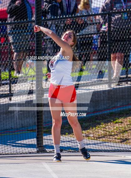 Thumbnail 3 in CHSAA 4A State Championships (Discus Final) photogallery.