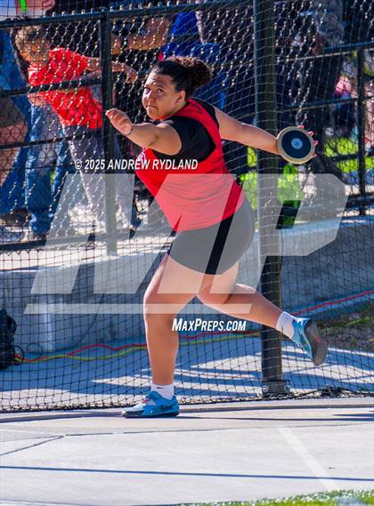 Thumbnail 2 in CHSAA 4A State Championships (Discus Final) photogallery.