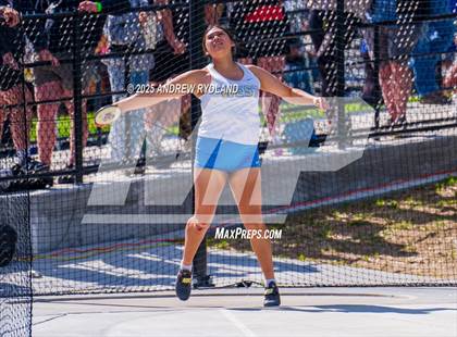 Thumbnail 1 in CHSAA 4A State Championships (Discus Final) photogallery.