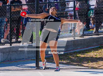 Thumbnail 3 in CHSAA 4A State Championships (Discus Final) photogallery.
