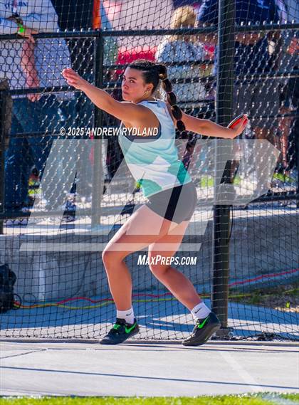 Thumbnail 1 in CHSAA 4A State Championships (Discus Final) photogallery.