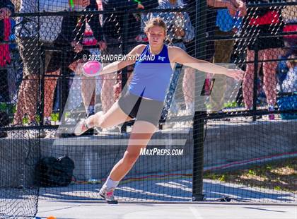 Thumbnail 3 in CHSAA 4A State Championships (Discus Final) photogallery.