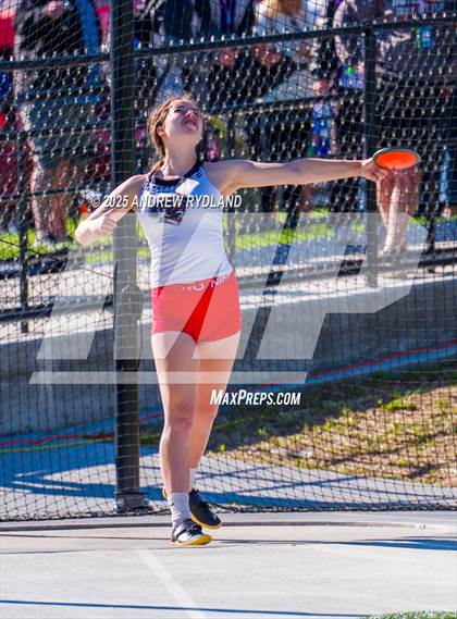 Thumbnail 2 in CHSAA 4A State Championships (Discus Final) photogallery.