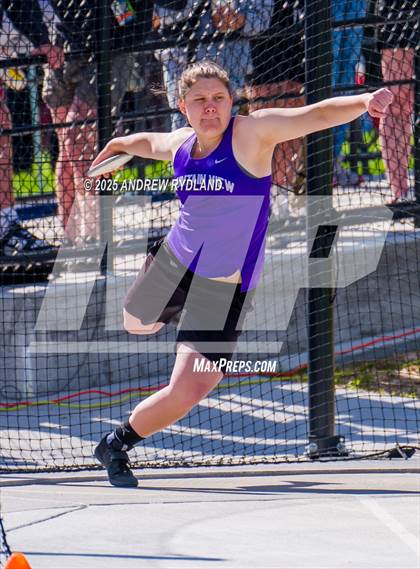 Thumbnail 1 in CHSAA 4A State Championships (Discus Final) photogallery.