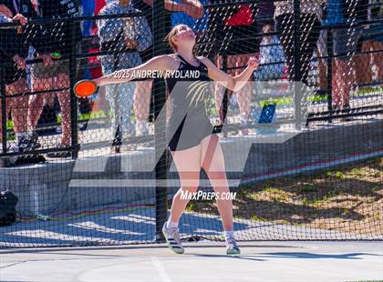 Thumbnail 2 in CHSAA 4A State Championships (Discus Final) photogallery.