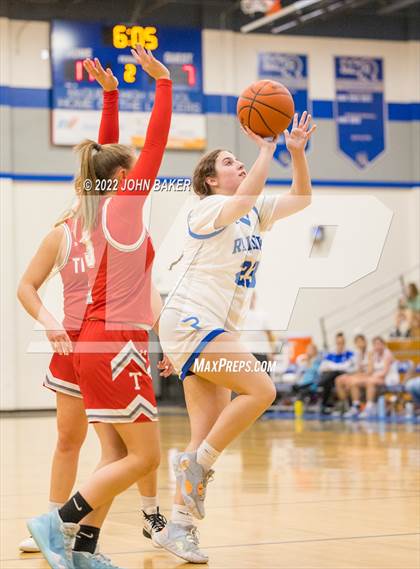 Thumbnail 3 in Truckee vs. Reed (Varsity Elite) photogallery.