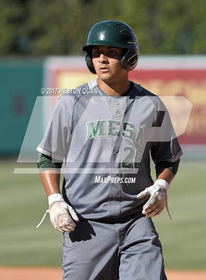 Thumbnail 2 in Estancia vs Costa Mesa photogallery.