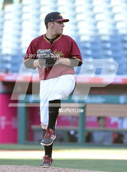 Thumbnail 1 in Estancia vs Costa Mesa photogallery.