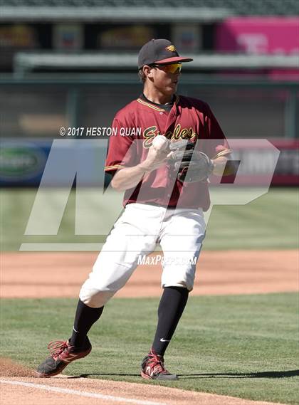 Thumbnail 3 in Estancia vs Costa Mesa photogallery.